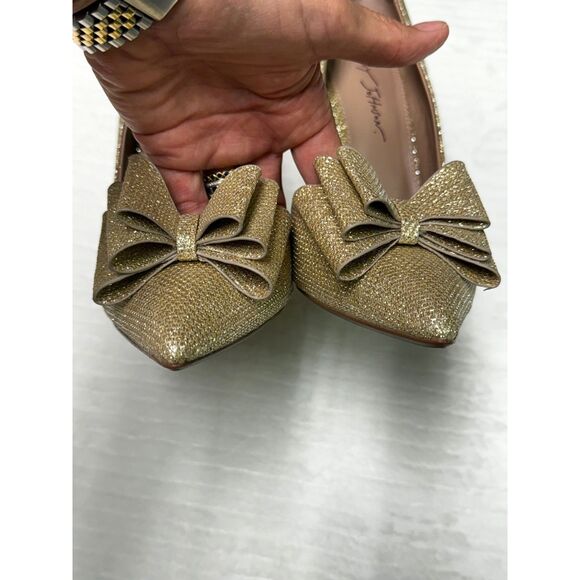 BETSEY JOHNSON Prince d'Orsay Pointed Toe Glitter Heels, Gold, Sz 8.5M - Picture 7 of 13